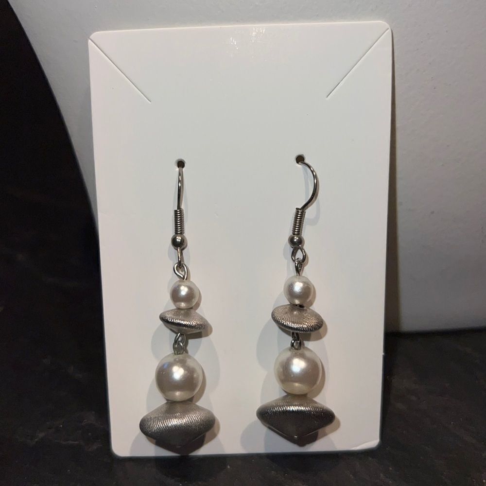 Bundle Sale 3 for $15 | Silver Disc and Faux Pearl Dangle Earrings